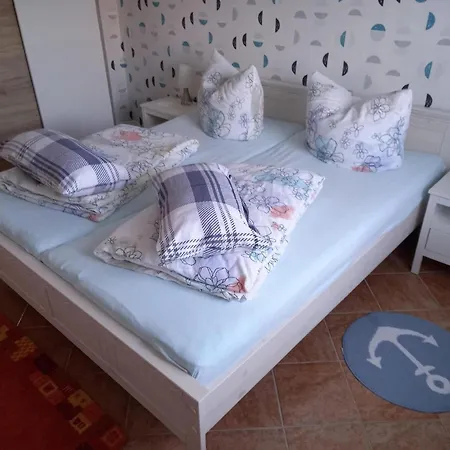 Gemuetliche Ferienwohnung In Dornumersiel Mit Terrasse, Garten Und Grill
