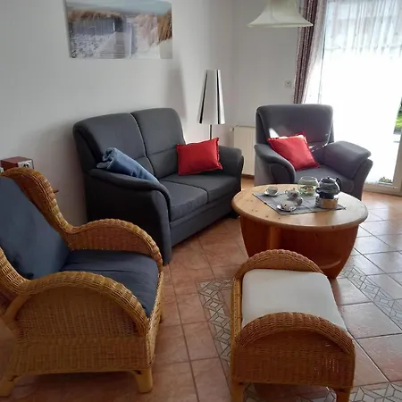 Gemuetliche Ferienwohnung In Dornumersiel Mit Terrasse, Garten Und Grill * Dornum